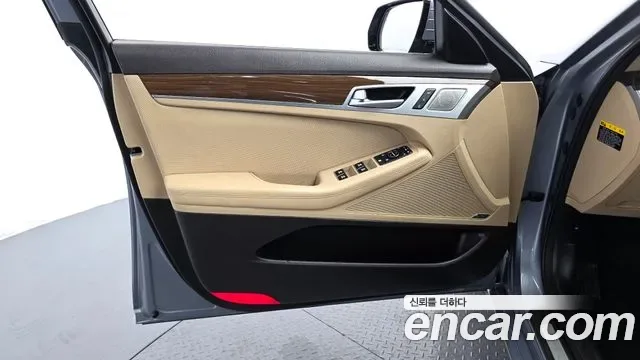 Genesis G80, 2016 — фото 24