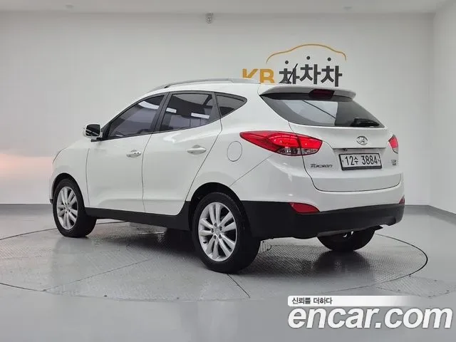 Hyundai Tucson ix, 2012 — фото 3