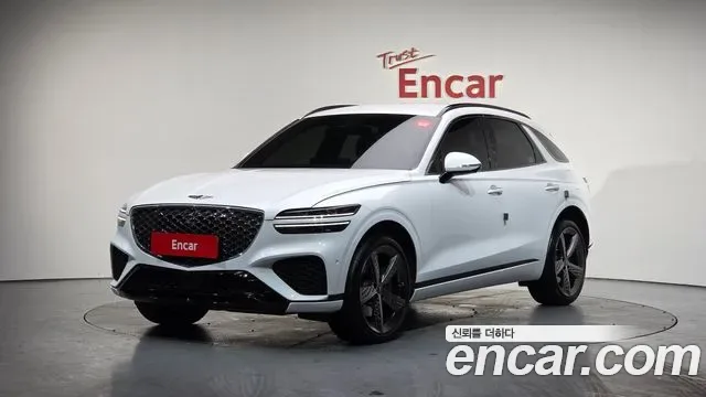 Genesis Gv70