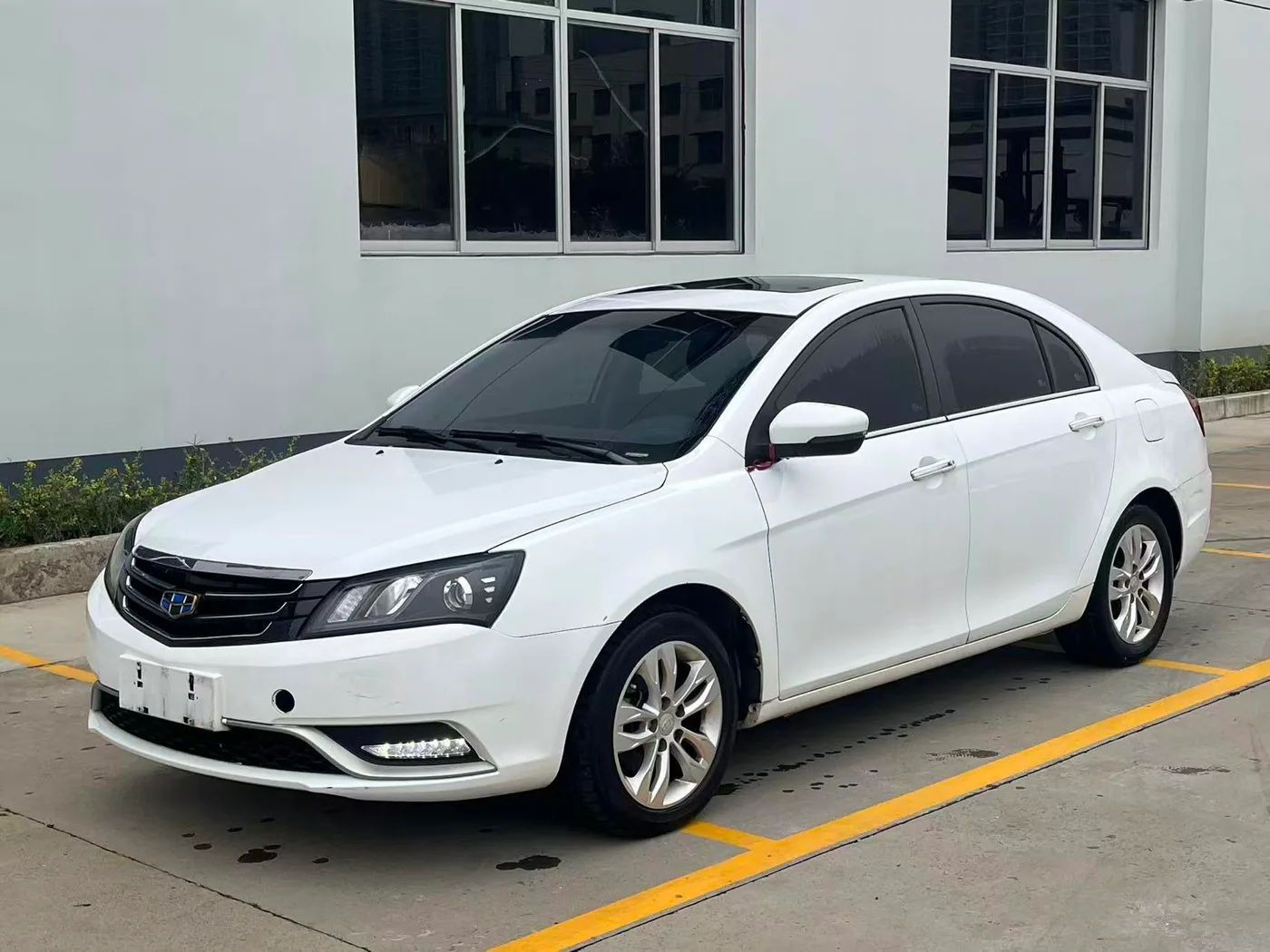 Geely emgrand