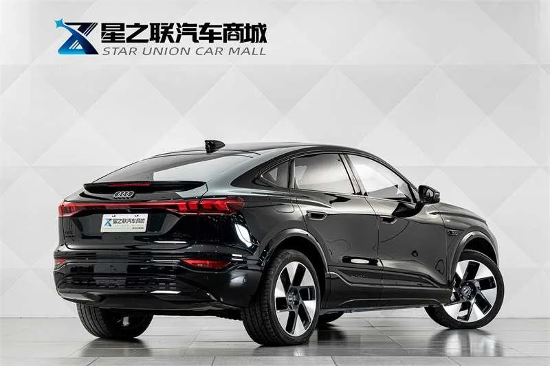 Audi Q6L Sportback e-tron, 2026 — фото 6