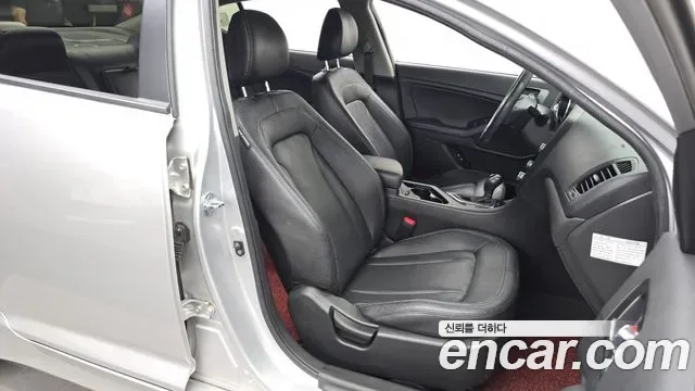 Kia K5 Hybrid, 2011 — фото 12