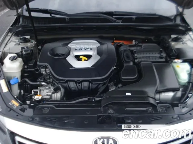 Kia K5 Hybrid, 2013 — фото 17