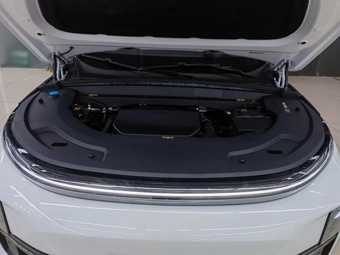 Li Auto Ideal L7, 2025 — фото 15