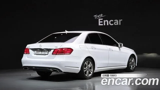 Mercedes-Benz E-Class W212, 2013 — фото 2