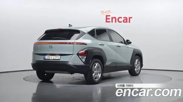 Hyundai Kona SX2, 2023 — фото 2