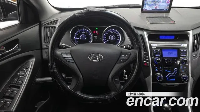 Hyundai Sonata YF Sonata, 2011 — фото 14
