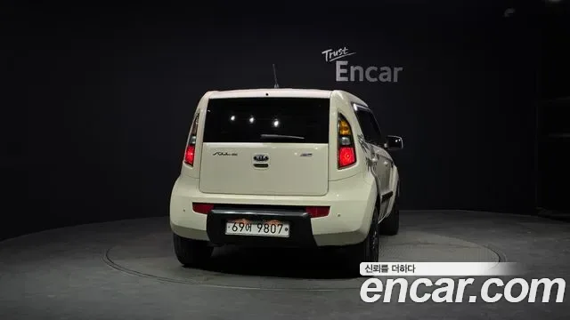 Kia Soul, 2010 — фото 4
