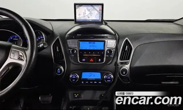 Hyundai Tucson ix, 2011 — фото 15