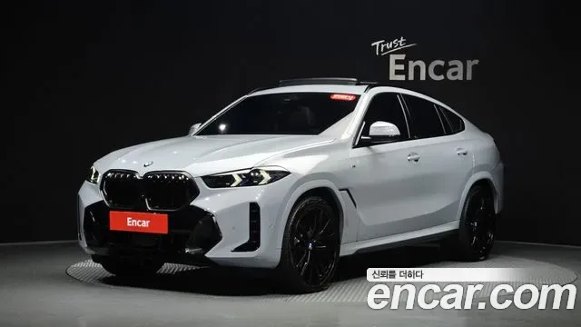 BMW X6 G06