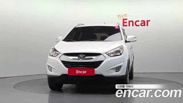 Hyundai Tucson ix, 2010 — фото 3