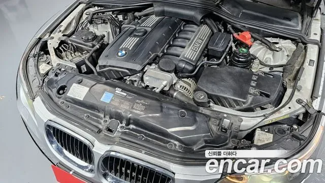 BMW 5-Series E60, 2008 — фото 6