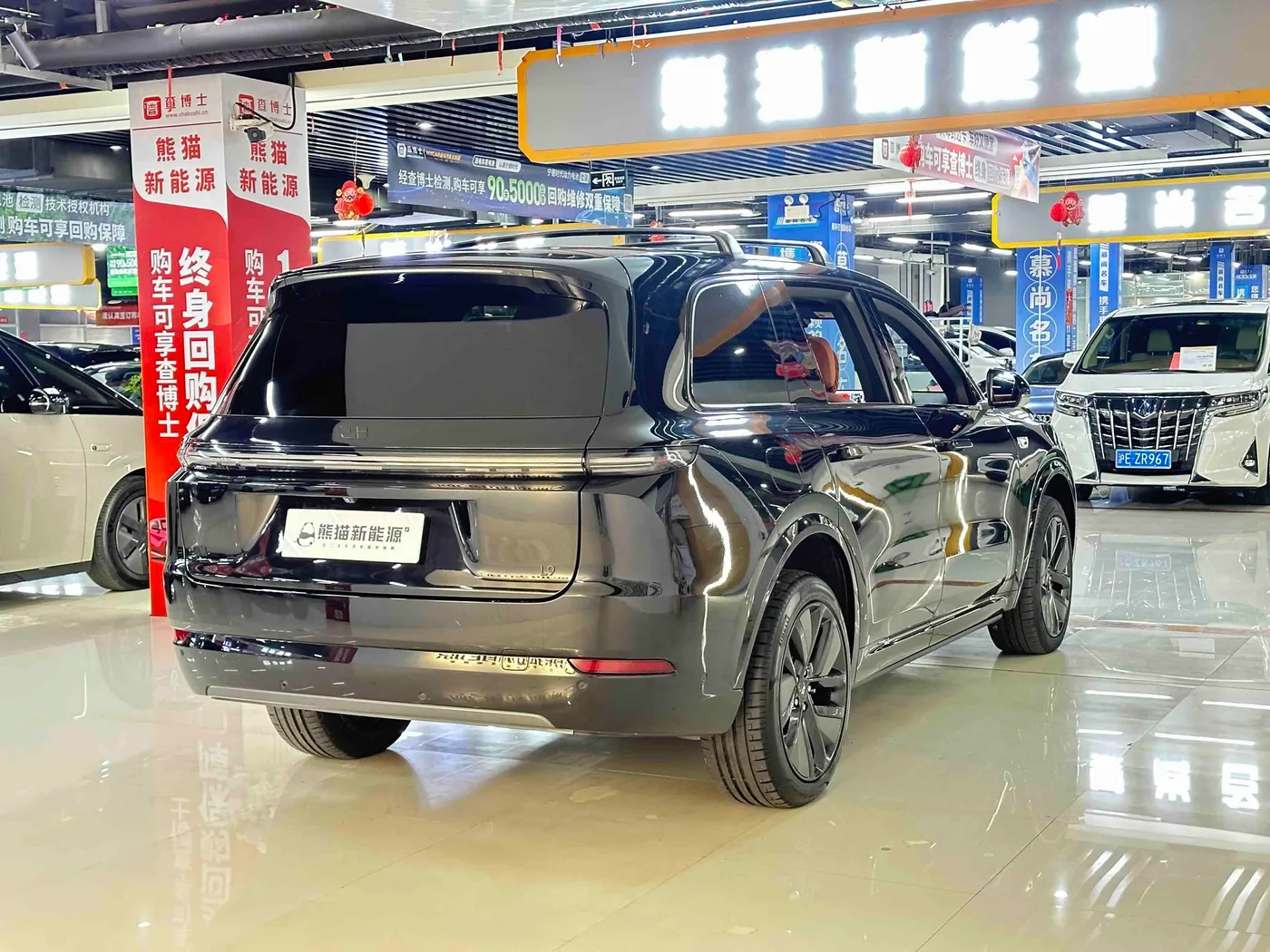 Li Auto Ideal L9, 2022 — фото 10