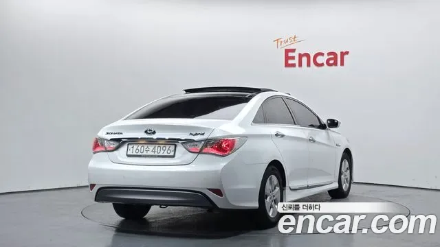 Hyundai Sonata Hybrid, 2012 — фото 2
