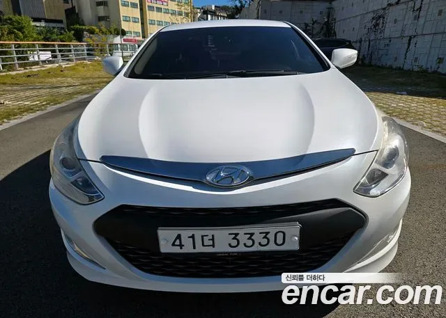 Hyundai Sonata Hybrid