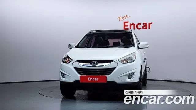 Hyundai Tucson ix, 2012 — фото 3