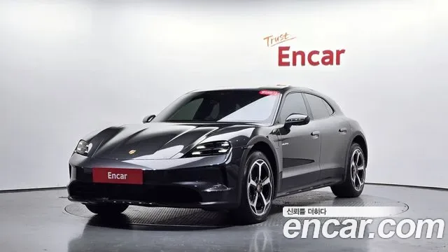 Porsche Taycan Tycan