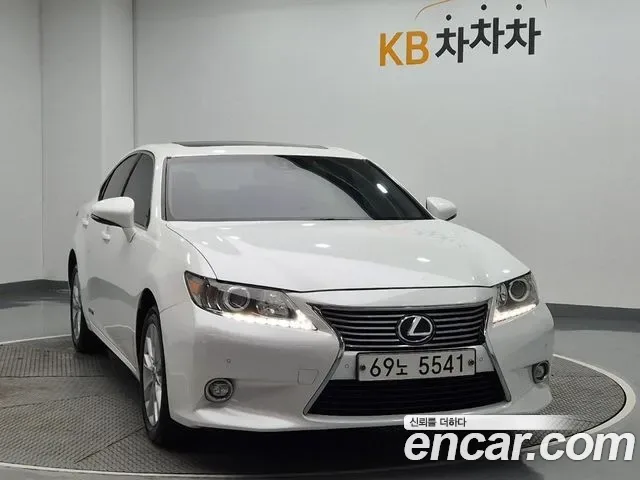 Lexus Es ES300h, 2013 — фото 4