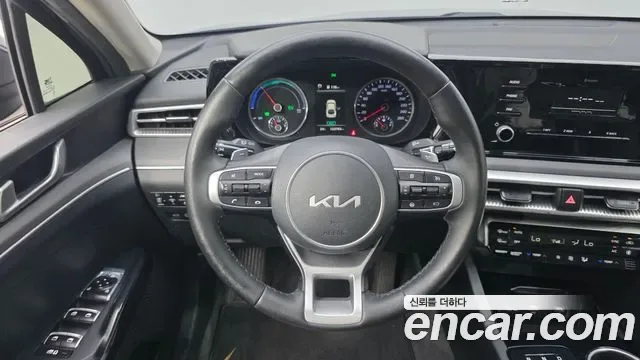 Kia K5 Hybrid, 2022 — фото 13