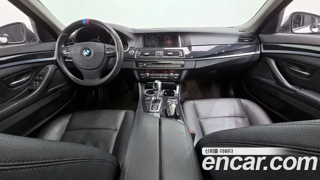 BMW 5-Series F10, 2013 — фото 7