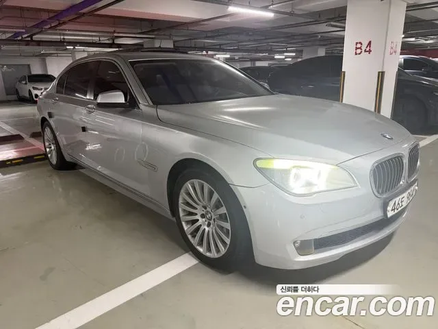 BMW 7-Series F01