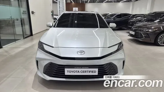 Toyota Camry xv80, 2025 — фото 3
