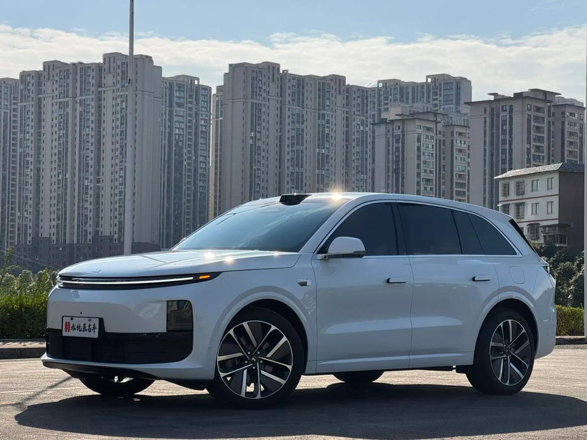 Li Auto Ideal L6