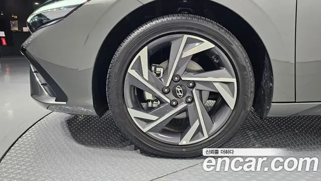 Hyundai Avante CN7, 2025 — фото 5