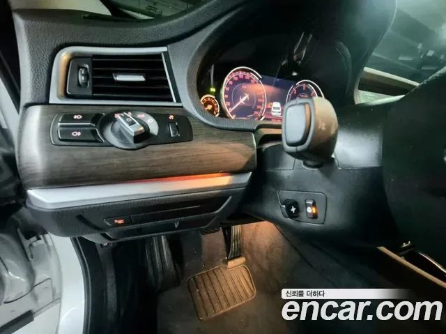 BMW Gran Turismo 5 Series GT (F07), 2013 — фото 12
