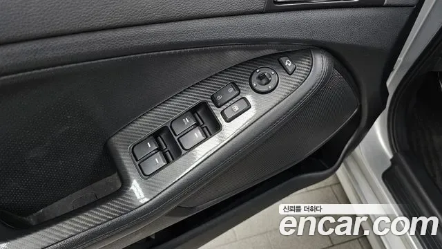 Kia K5 Hybrid, 2013 — фото 19
