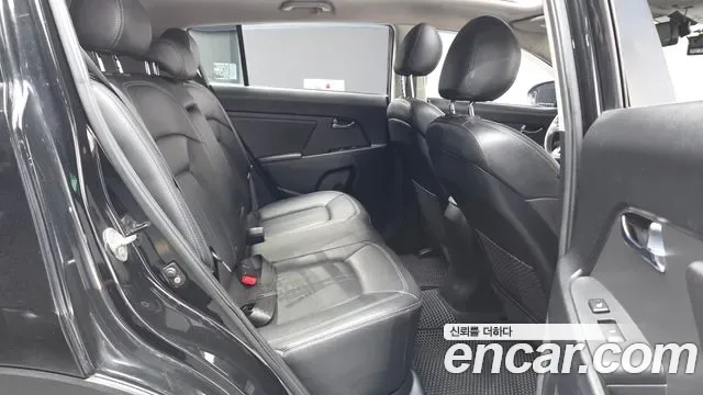 Kia Sportage, 2010 — фото 12