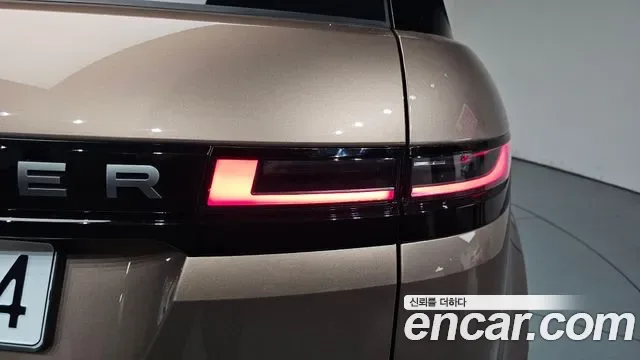 Land Rover Range Rover Evoque, 2025 — фото 24
