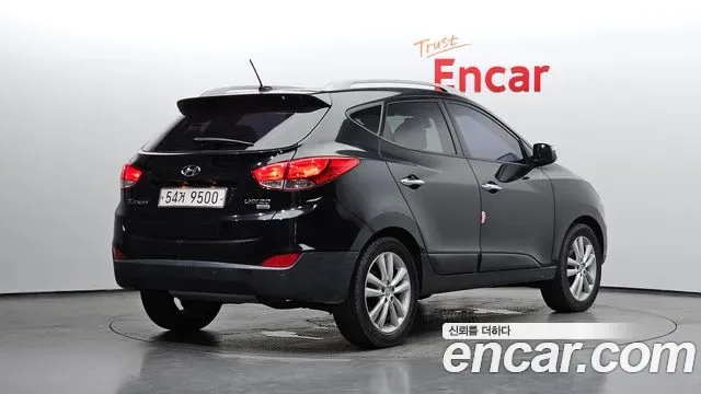 Hyundai Tucson ix, 2011 — фото 2