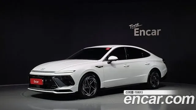 Hyundai Sonata De Edge (DN8)