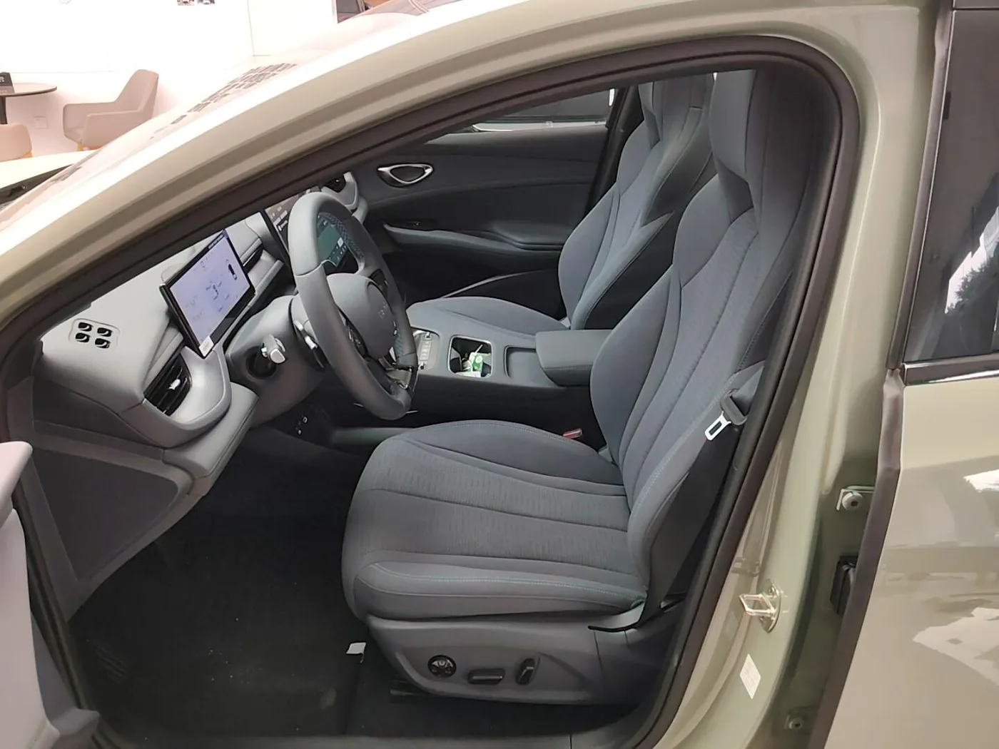 BYD Seal 06GT, 2026 — фото 10