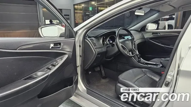 Hyundai Sonata Hybrid, 2011 — фото 10