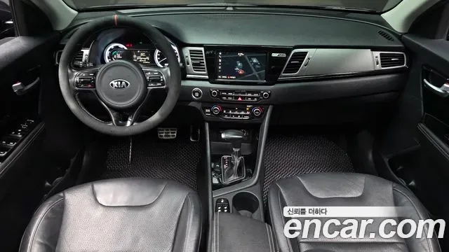 Kia Niro, 2016 — фото 7