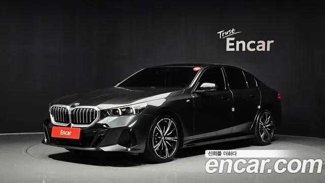 BMW 5-Series G60