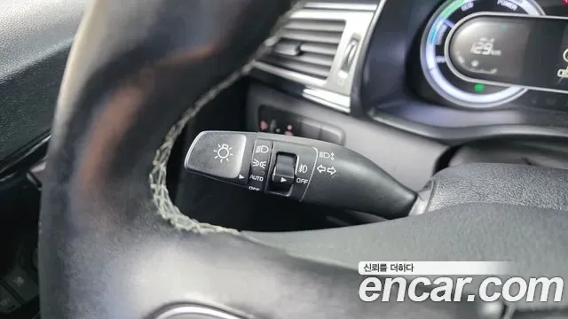 Kia Niro, 2016 — фото 28