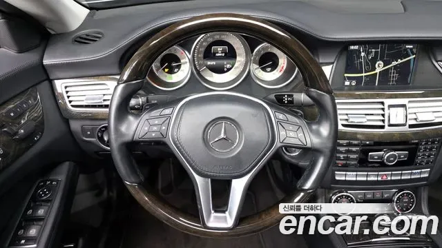 Mercedes-Benz Cls-Class W218, 2013 — фото 13