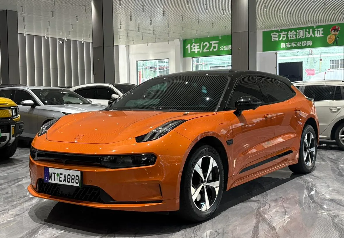 ZEEKR 001