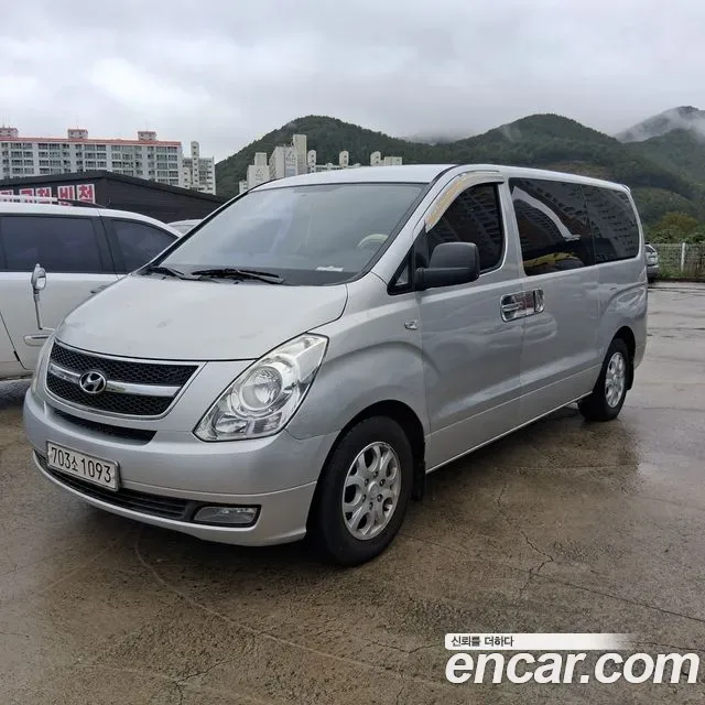 Hyundai Starex Grand Starex, 2009 — фото 13