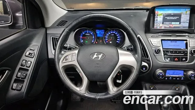 Hyundai Tucson ix, 2010 — фото 12