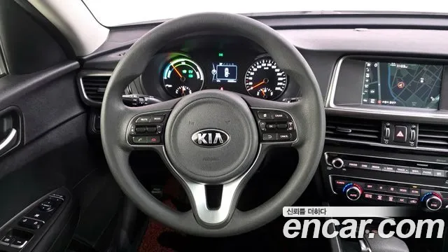 Kia K5 Hybrid, 2016 — фото 15