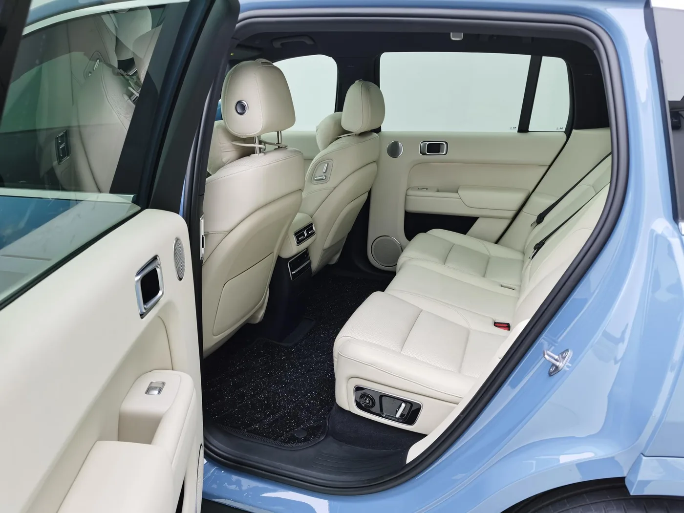 Li Auto Ideal L7, 2023 — фото 13