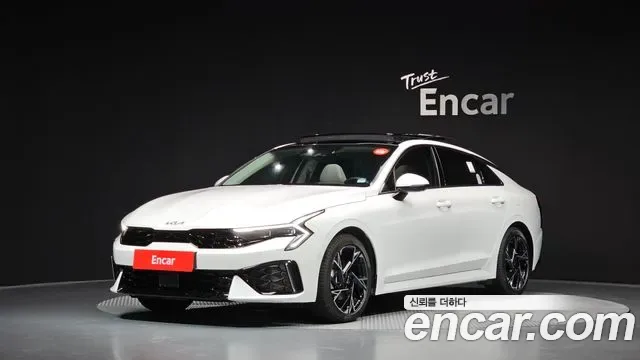 Kia K5 Hybrid