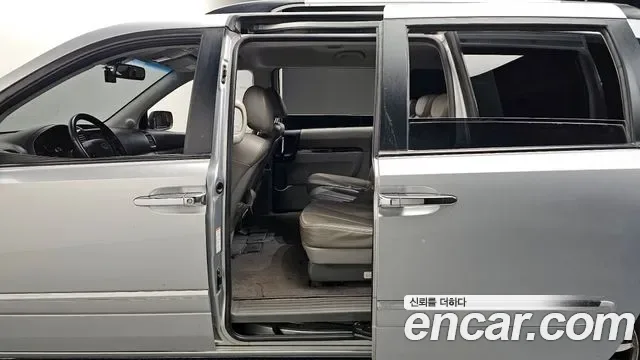 Kia Canival Carnival R, 2010 — фото 12