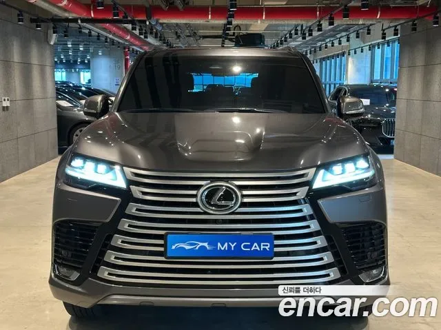Lexus Lx, 2025 — фото 2