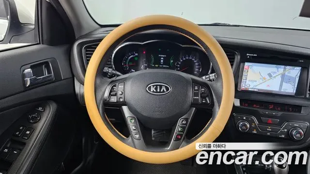Kia K5 Hybrid, 2011 — фото 13