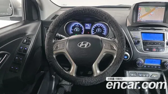 Hyundai Tucson ix, 2011 — фото 13
